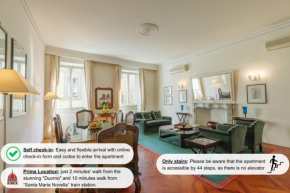 Velluto elegant apartment near the Duomo, Florence